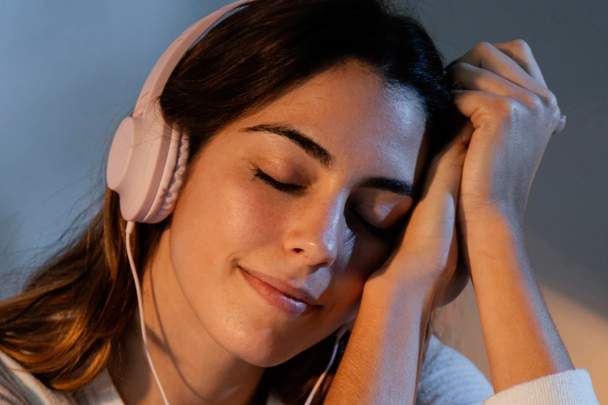 Descubre los beneficios de escuchar música para tu salud